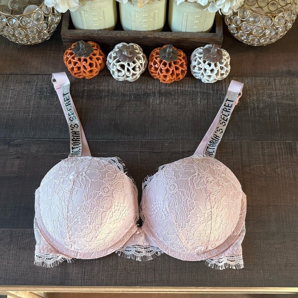 Victoria’s Secret Very Sexy Push Up Bra